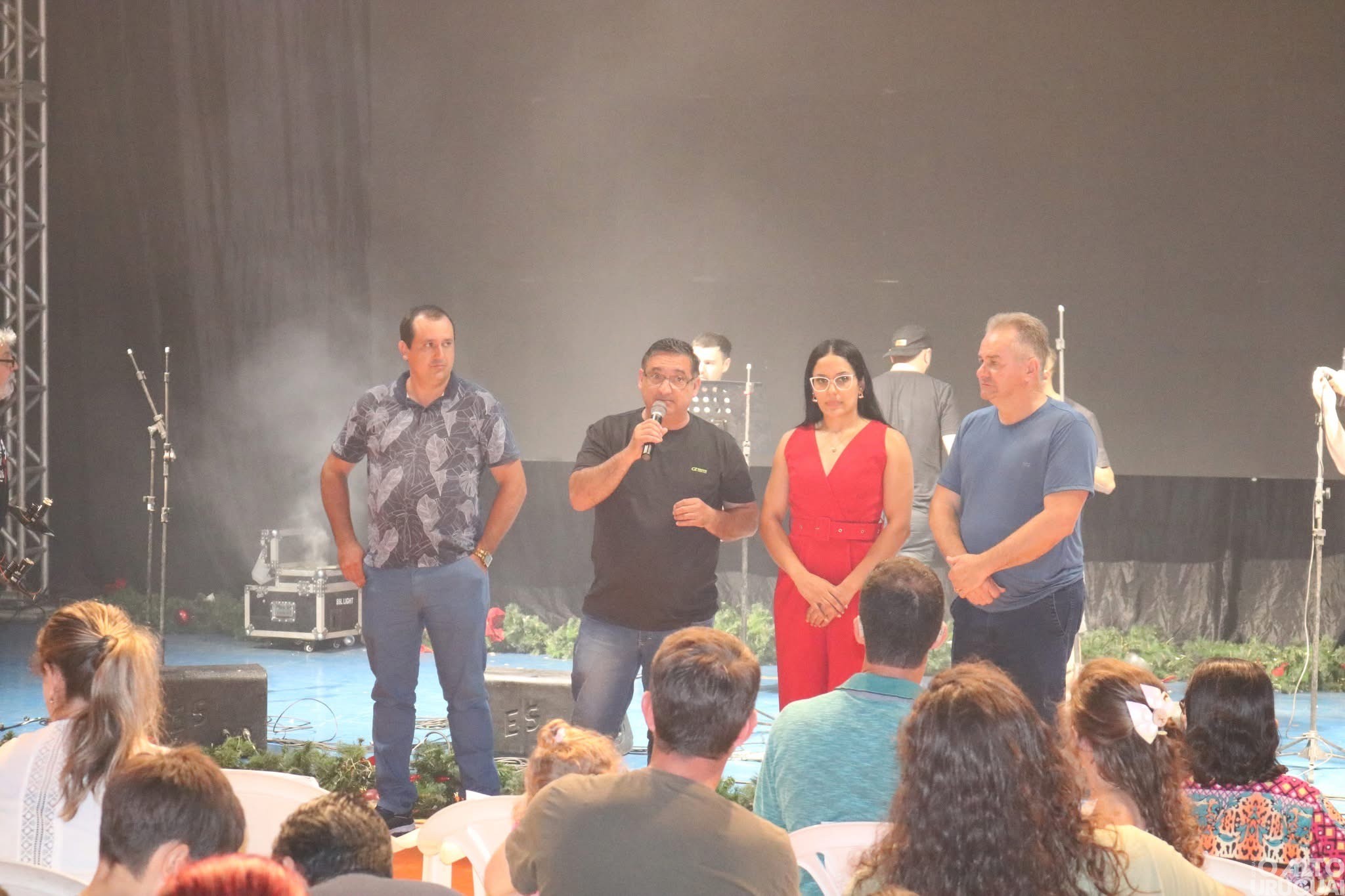 Pinhal celebra o Natal com grande espetáculo de música e comédia