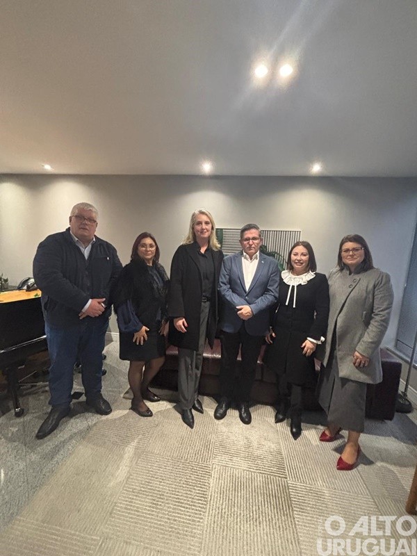 ADI Multimídia e Simers debatem papel da comunicação e vínculo com as comunidades