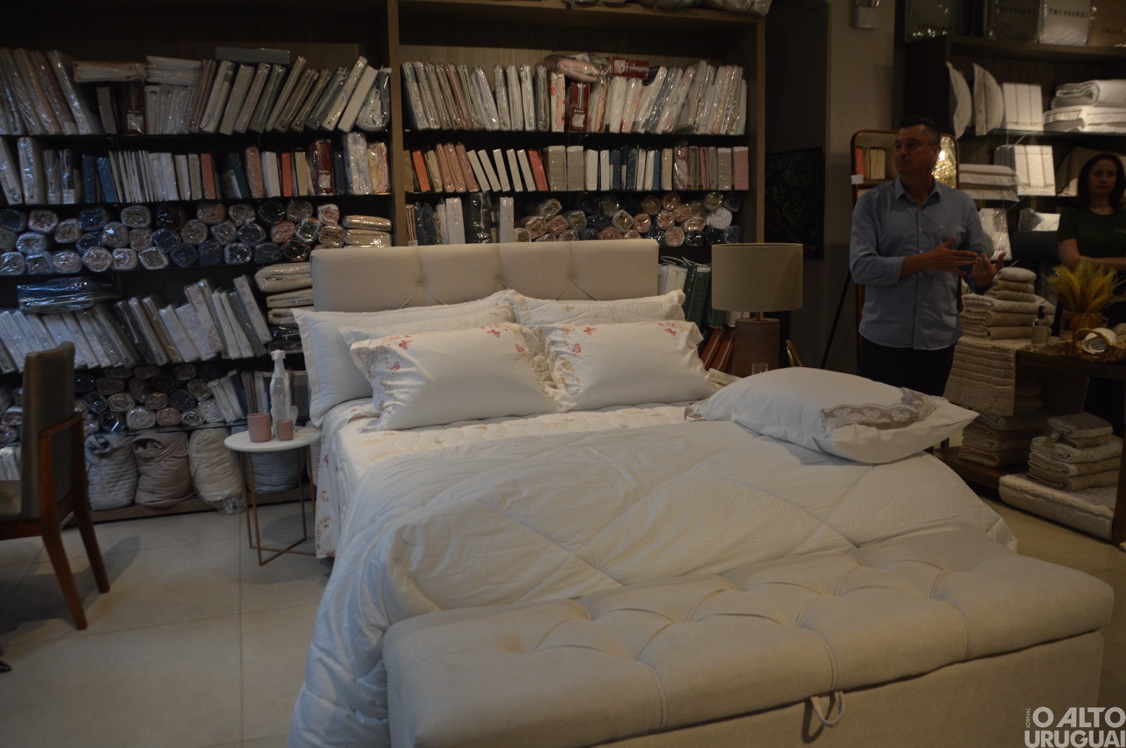 Móveis Lober inaugura novo espaço cama e banho com marcas renomadas