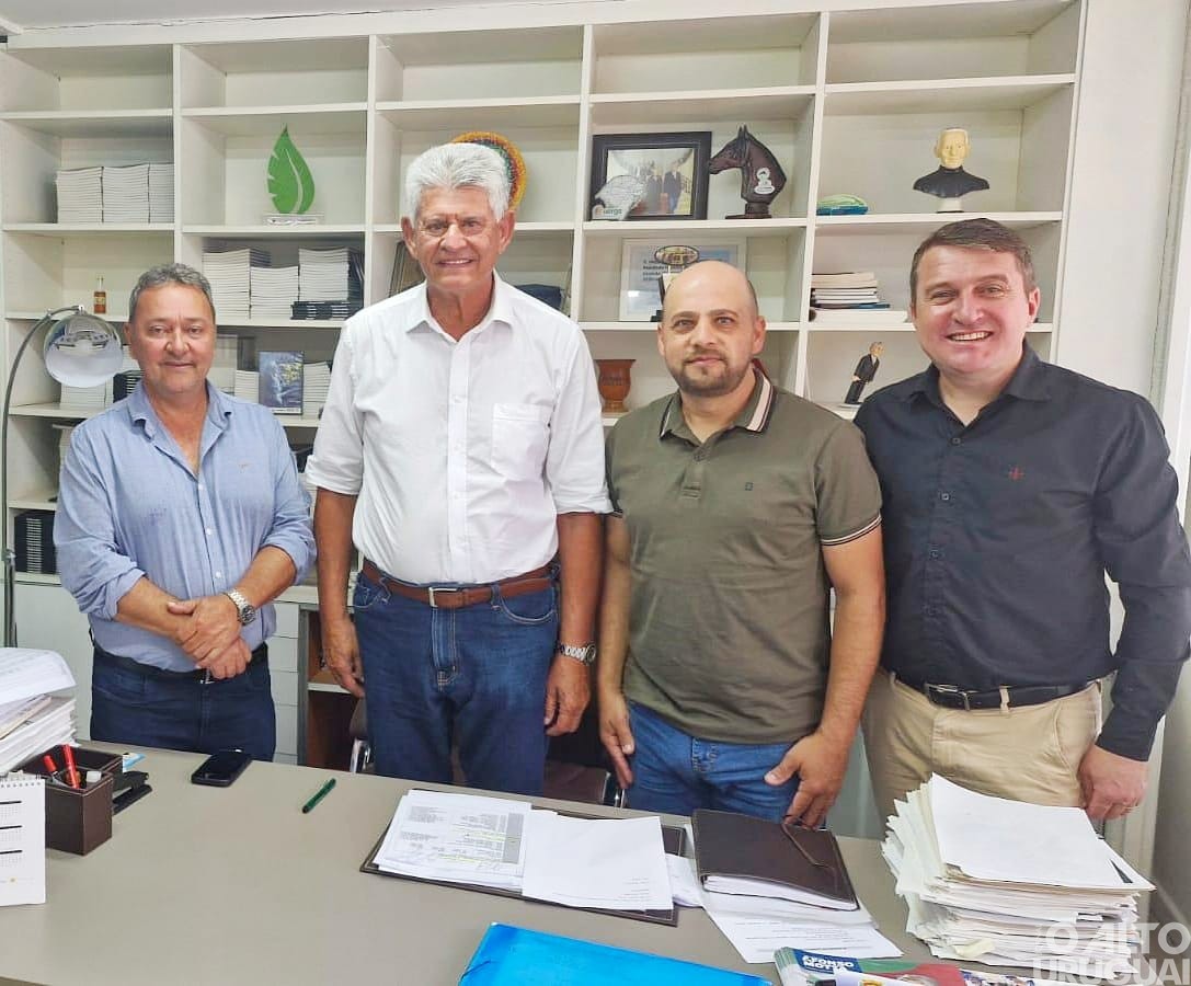 Prefeito de Jaboticaba cumpre agenda em Porto Alegre