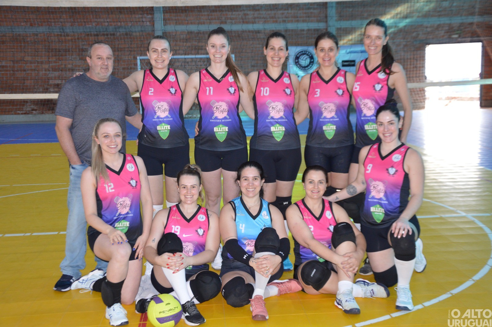 Copa Frederiquense de Vôlei é realizada na AABB-FW