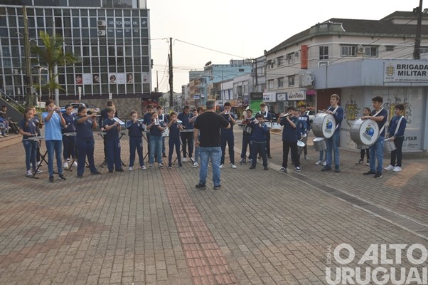 Solenidade marca início das comemorações da Semana da Pátria em FW