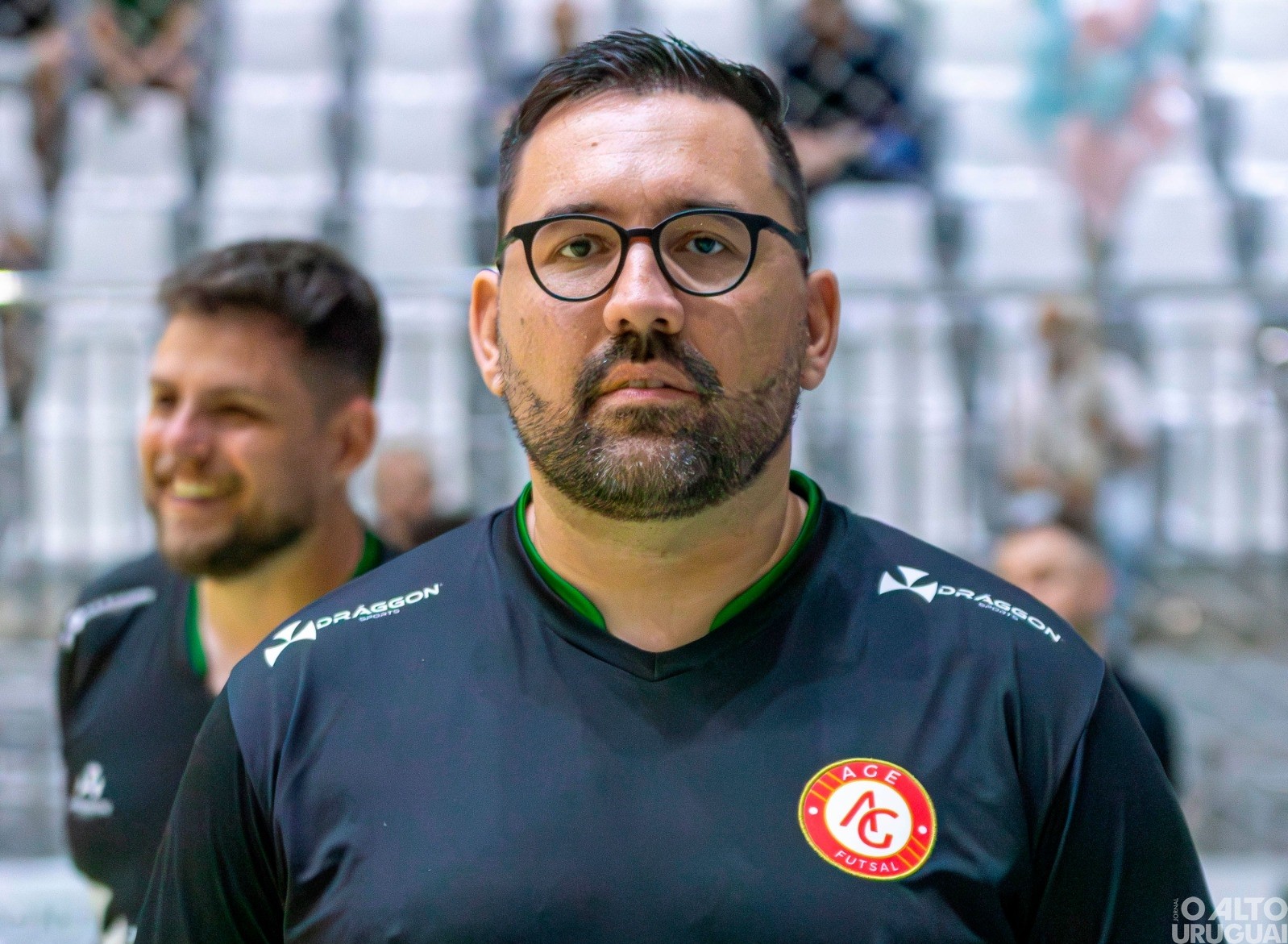 Ex-técnico do Guarani assina contrato com a AGE para 2025