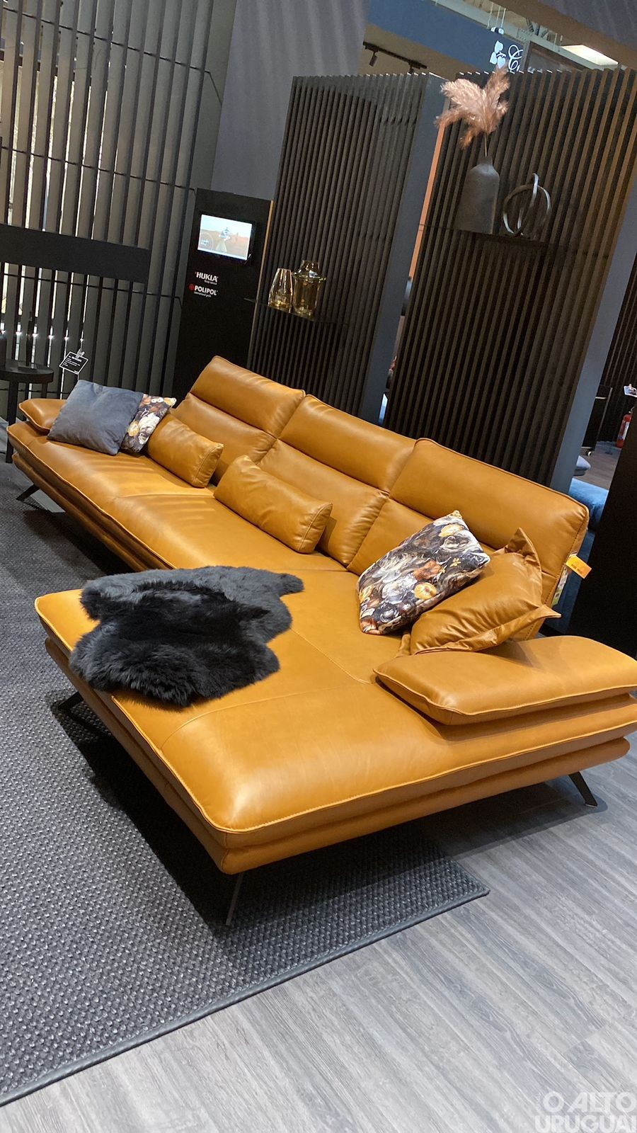 Arquiteta Bruna Chiele participa da maior feira de arquitetura e design do mundo em Milão