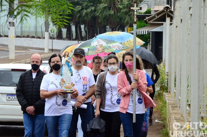 Vicentinos promovem 47ª Caminhada do Agradecimento