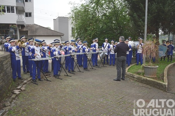 Centelha do Fogo Simbólico da Pátria chega a FW