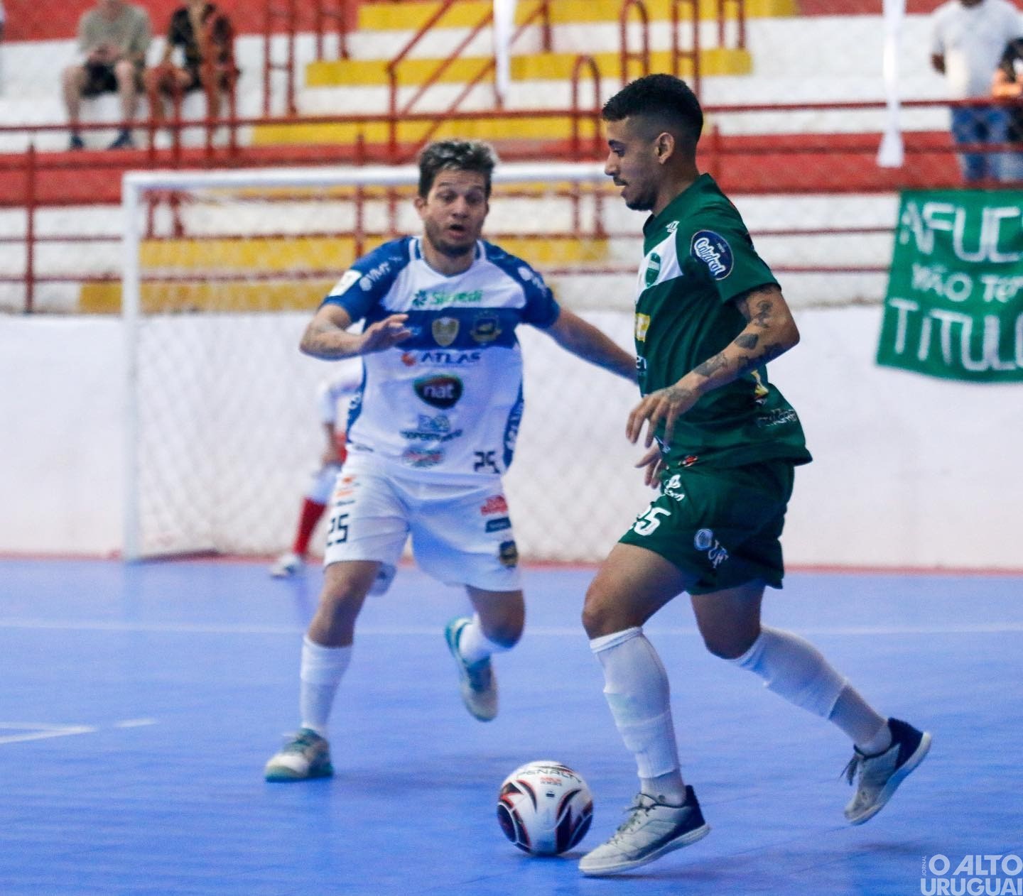 Guarani Futsal vence equipe paranaense