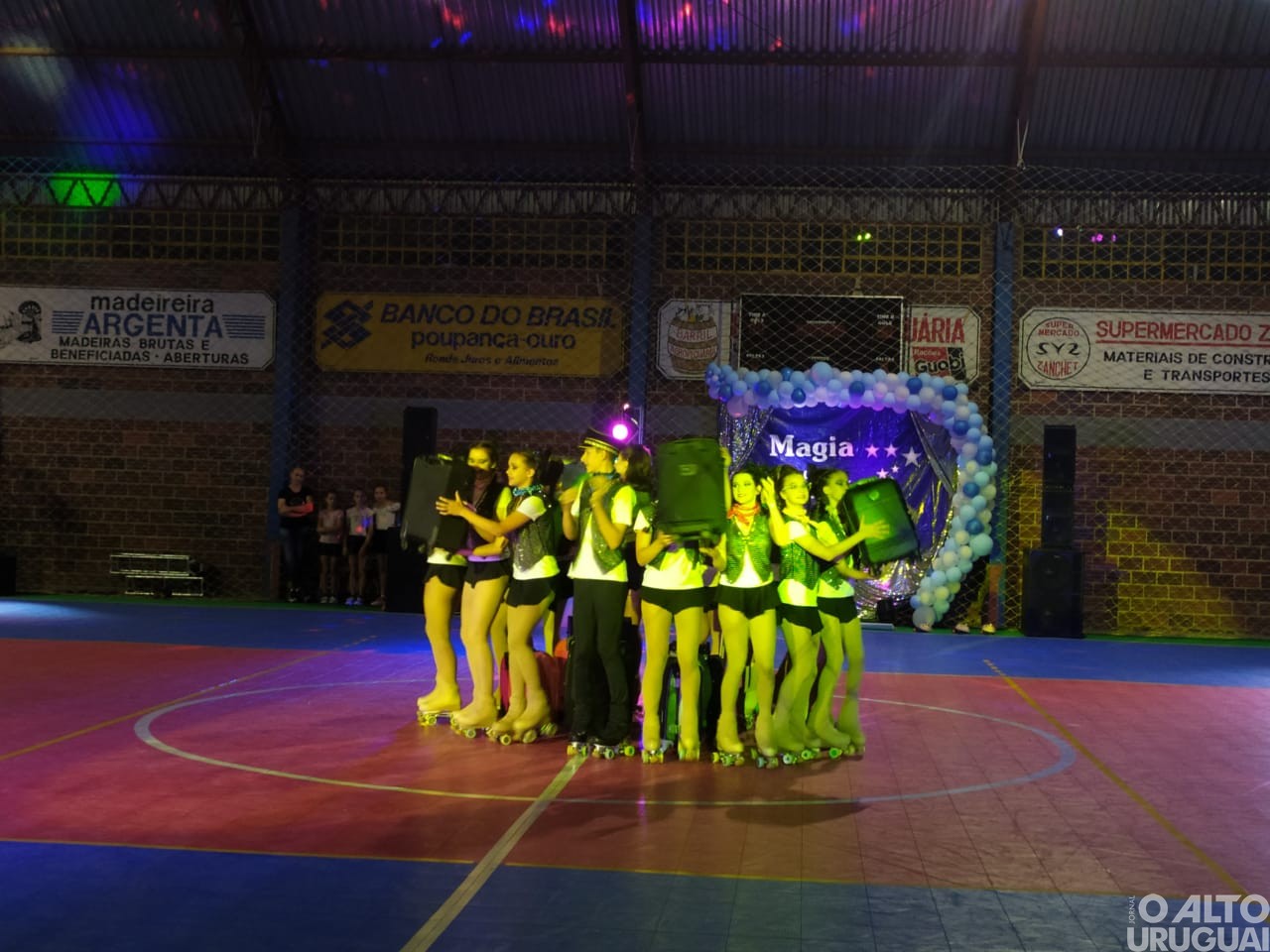 Atrações natalinas encantam comunidade de Taquaruçu do Sul