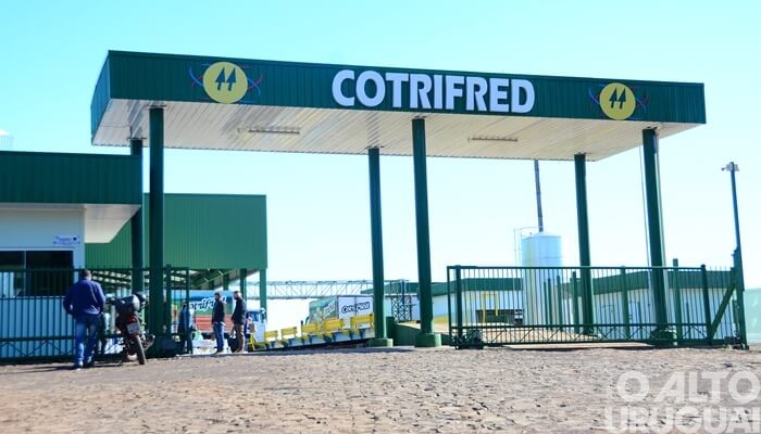 Laticínios Cotrifred completa um ano e projeta expansão