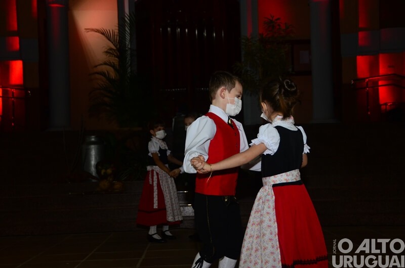 Prefeitura de Frederico Westphalen promove Folclore na Praça