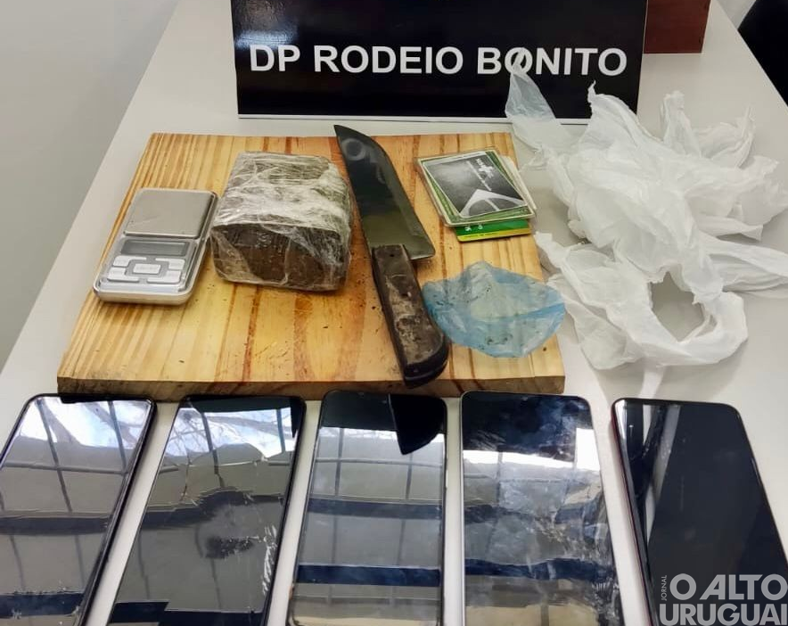 Polícia Civil cumpre mandados de busca em ação contra tráfico em Rodeio Bonito