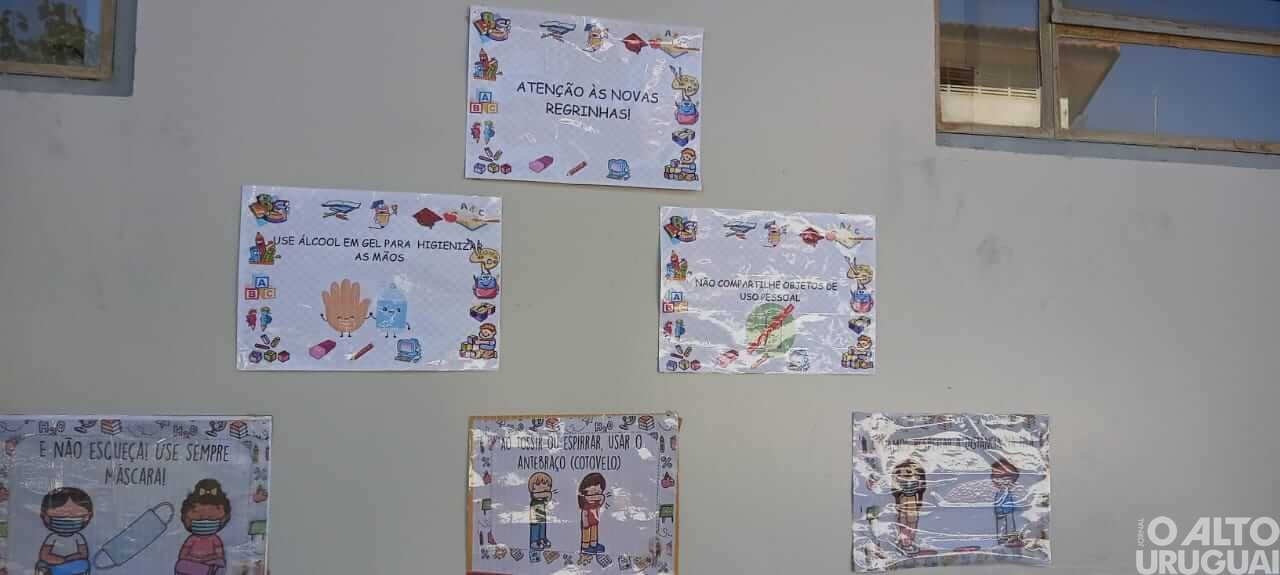 Escolas retomam atividades presenciais