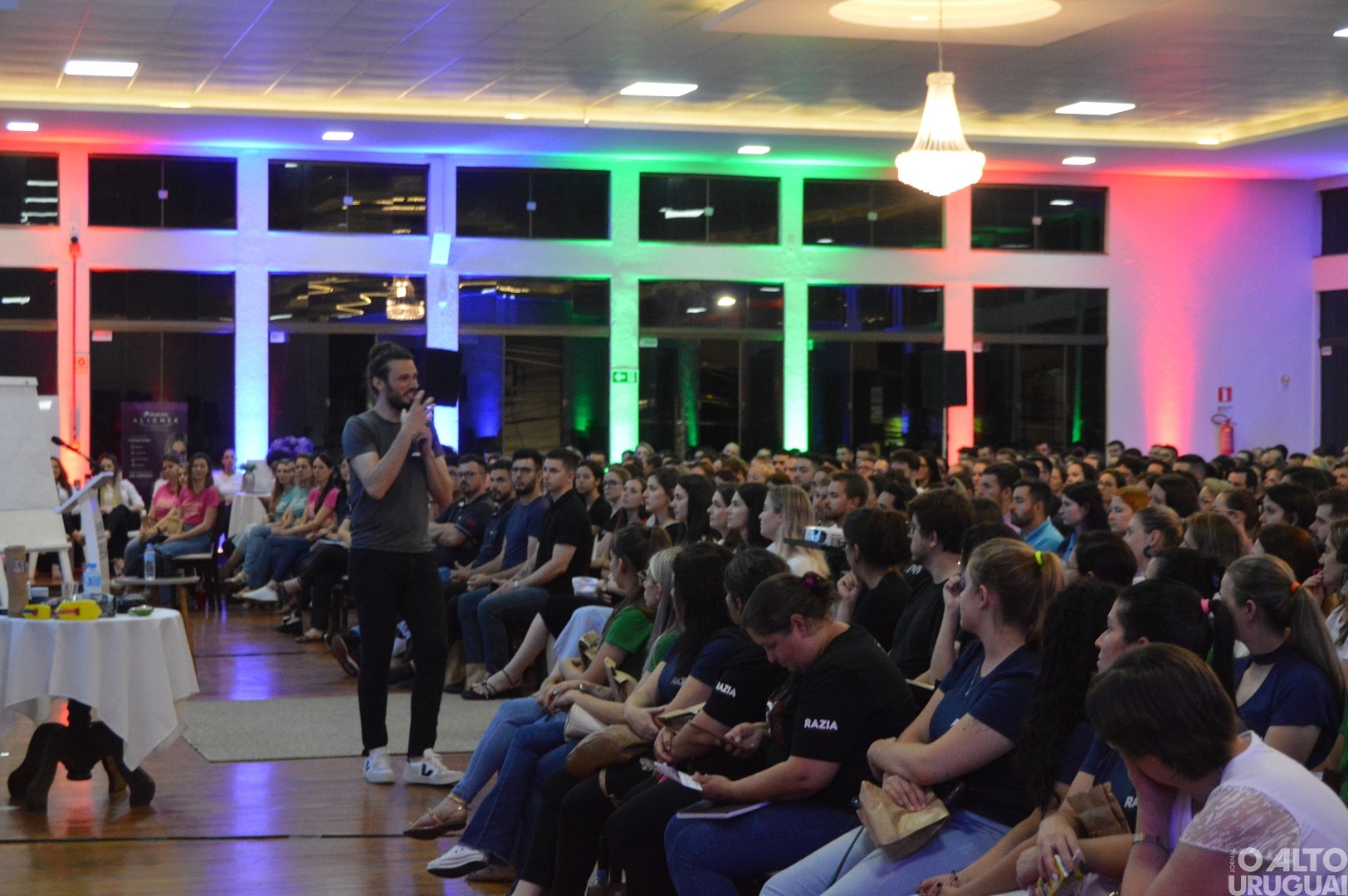 Novo Jeito Frederico de Atender reúne mais de 600 pessoas em FW