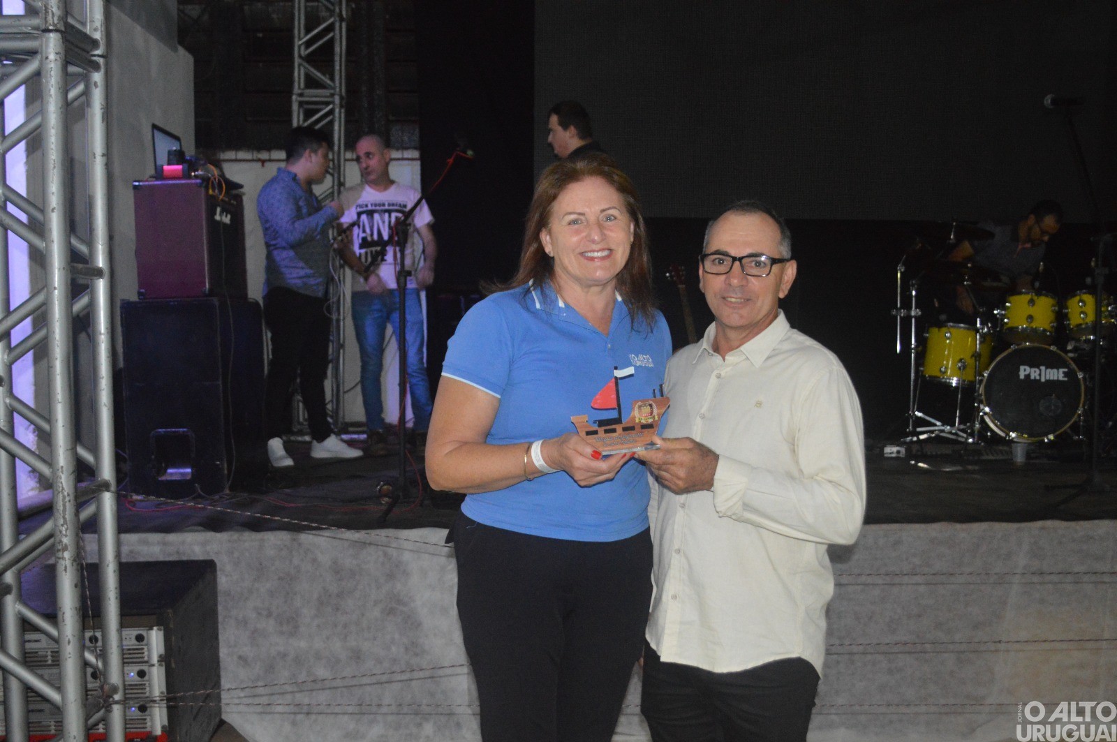 Centenas de pessoas participam das comemorações dos 100 anos de São João do Porto