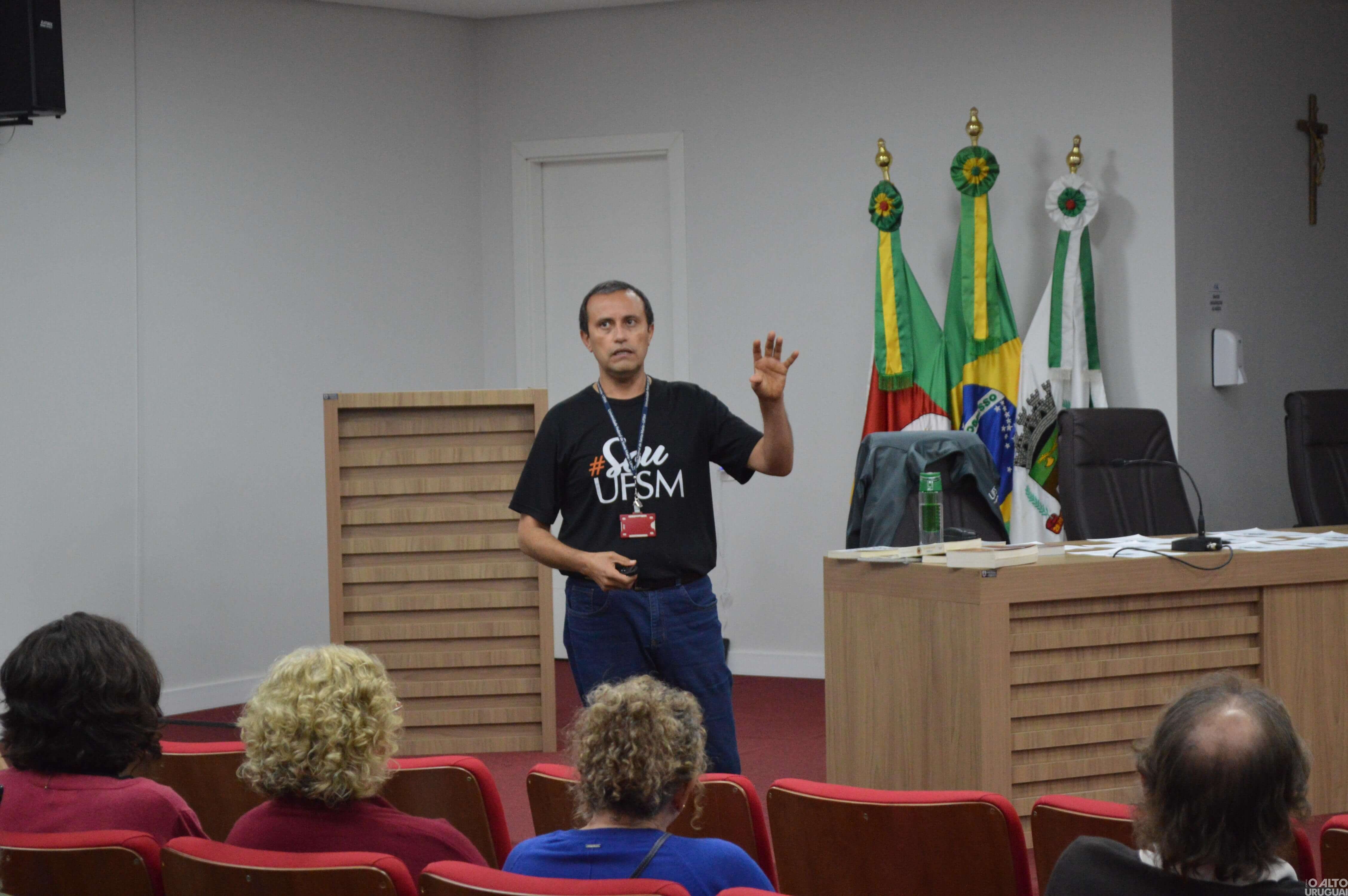 Palestra “De Estocolmo até a agenda 2030” é realizada em Frederico Westphalen