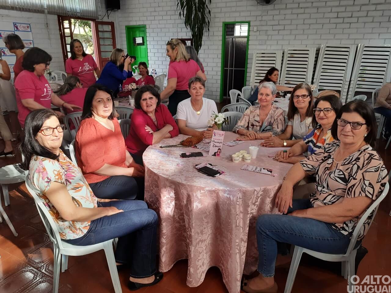 Chá da Liga reúne mulheres em Rodeio Bonito