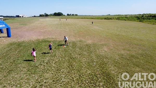 “Ventos de alegria” deixam colorido o céu de FW