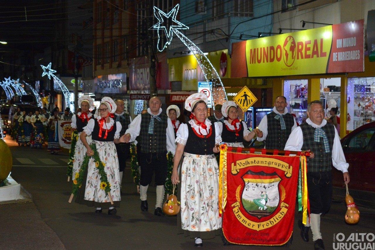 Centro Cultural 25 de Julho realiza Marcha dos Archotes