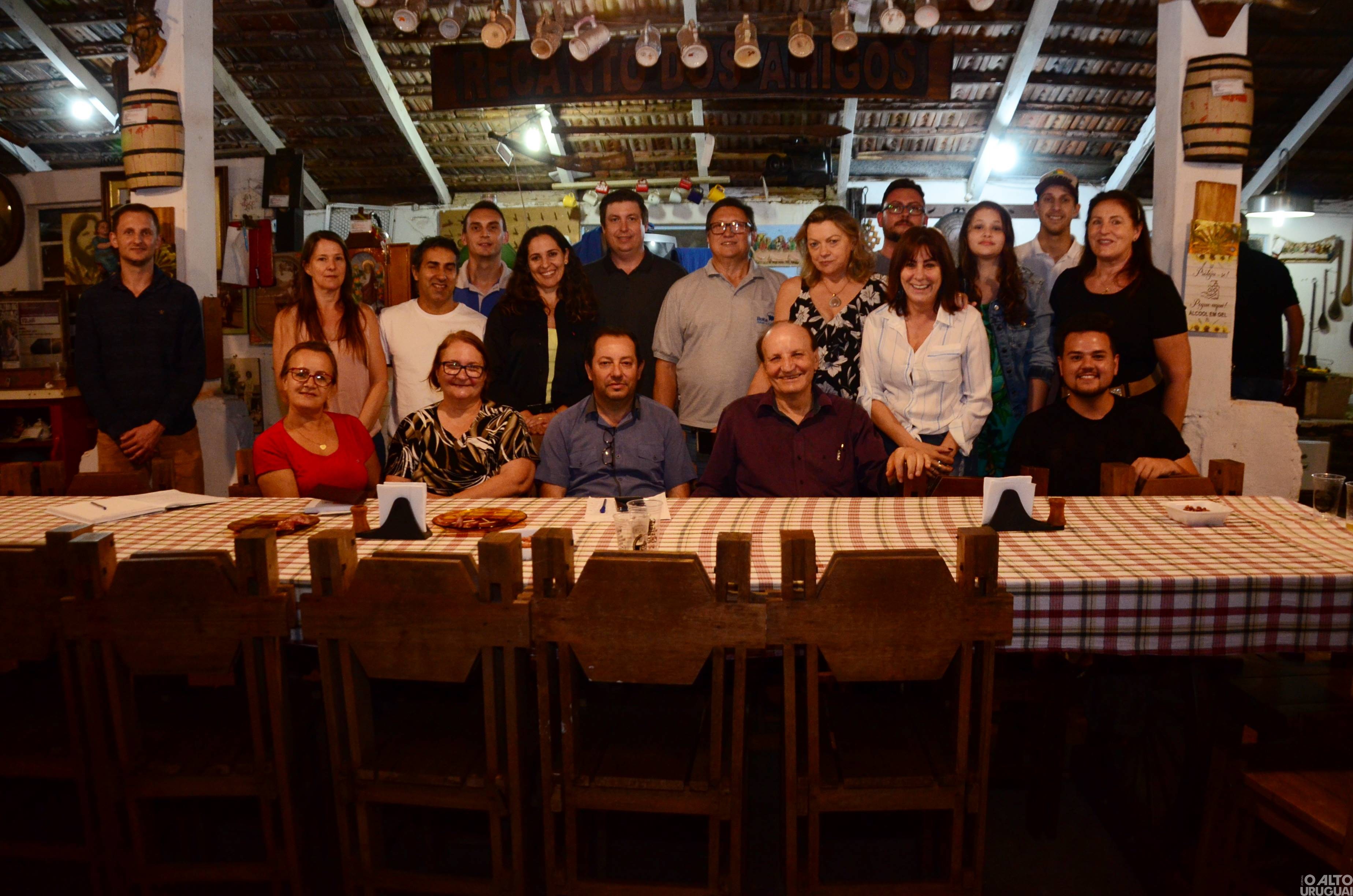 Fundectur promove reunião para debater retomada das atividades
