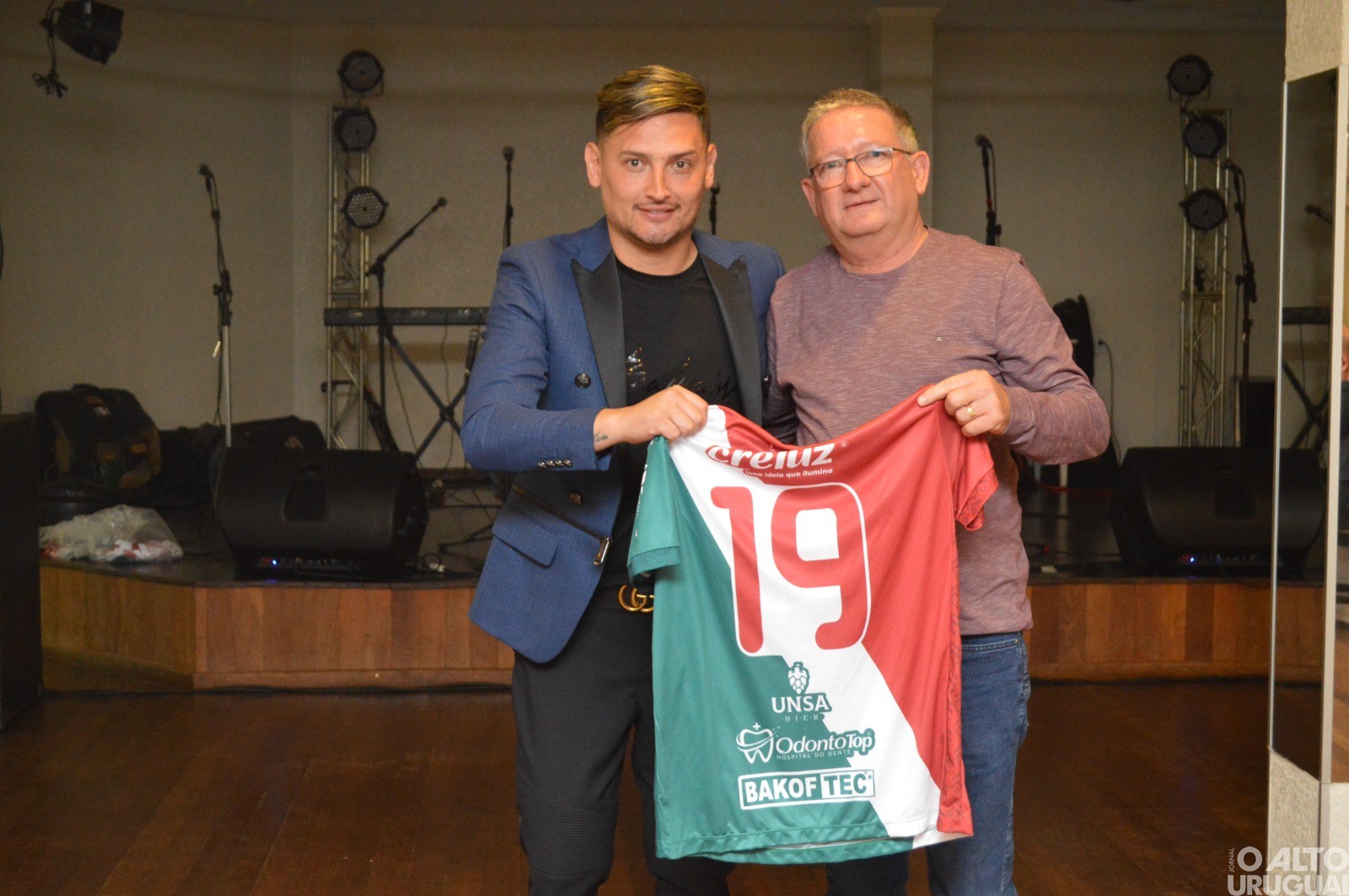 União Frederiquense apresenta novo uniforme e patrocinadores