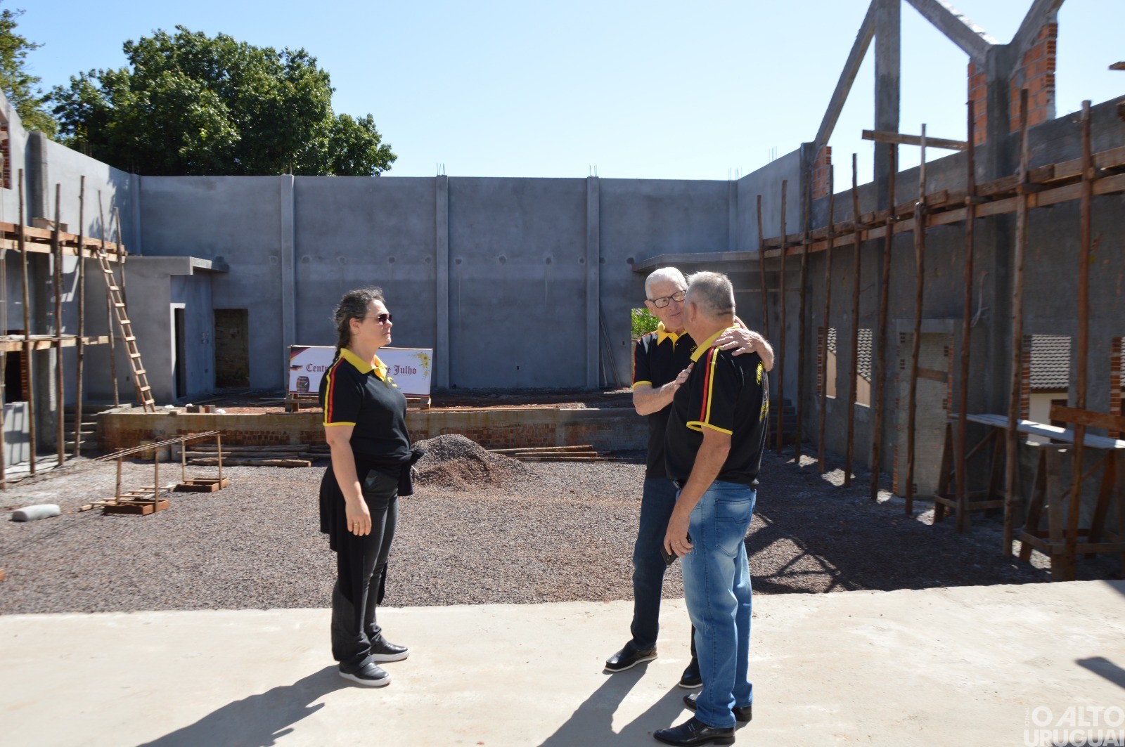 Centro Cultural 25 de Julho recebe convidados em sua futura sede