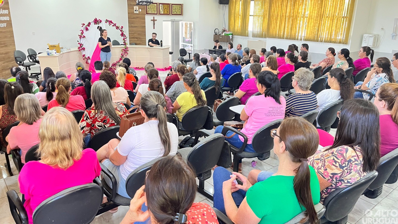Evento destaca prevenção no cuidado da saúde da mulher em Novo Tiradentes
