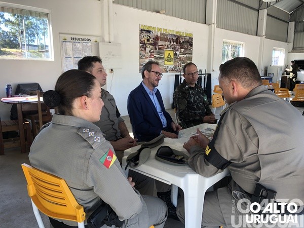 Exército realiza operação na região