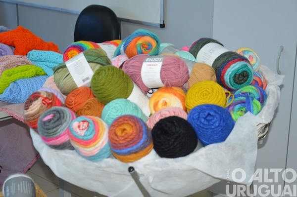 Tricolã promove workshop de tricô e crochê em FW