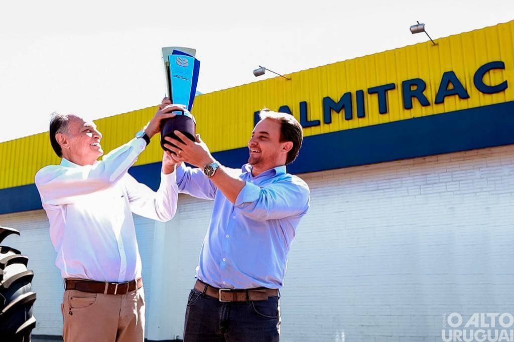 Palmitrac é eleita Melhor Concessionária New Holland do Brasil