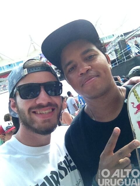 O surf de calçada: uma extensão da praia no asfalto