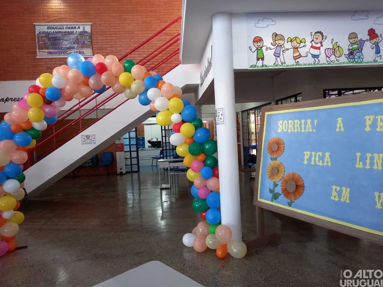 Rede municipal volta com as aulas presenciais