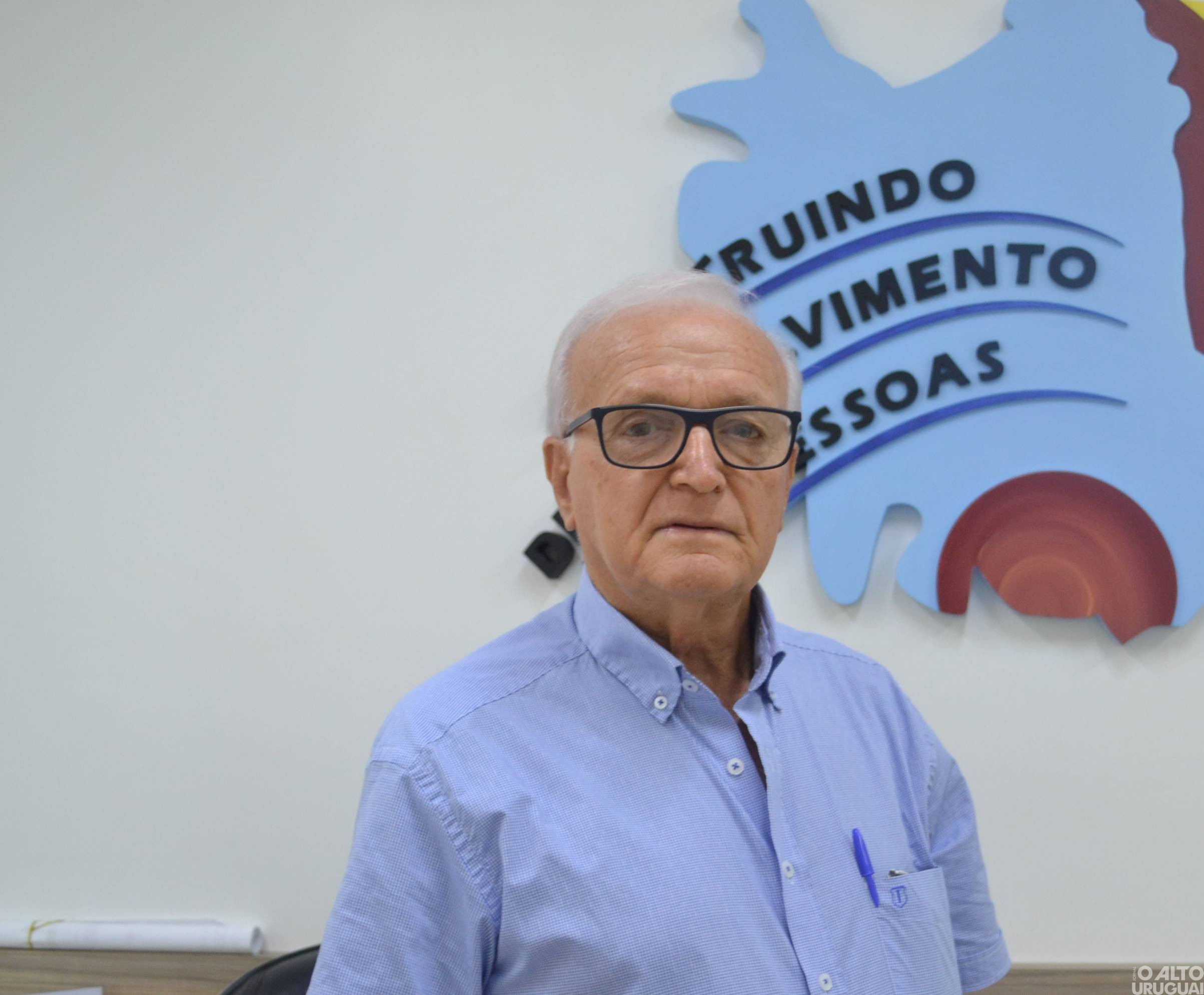 Caetano Albarello recebe alta hospitalar