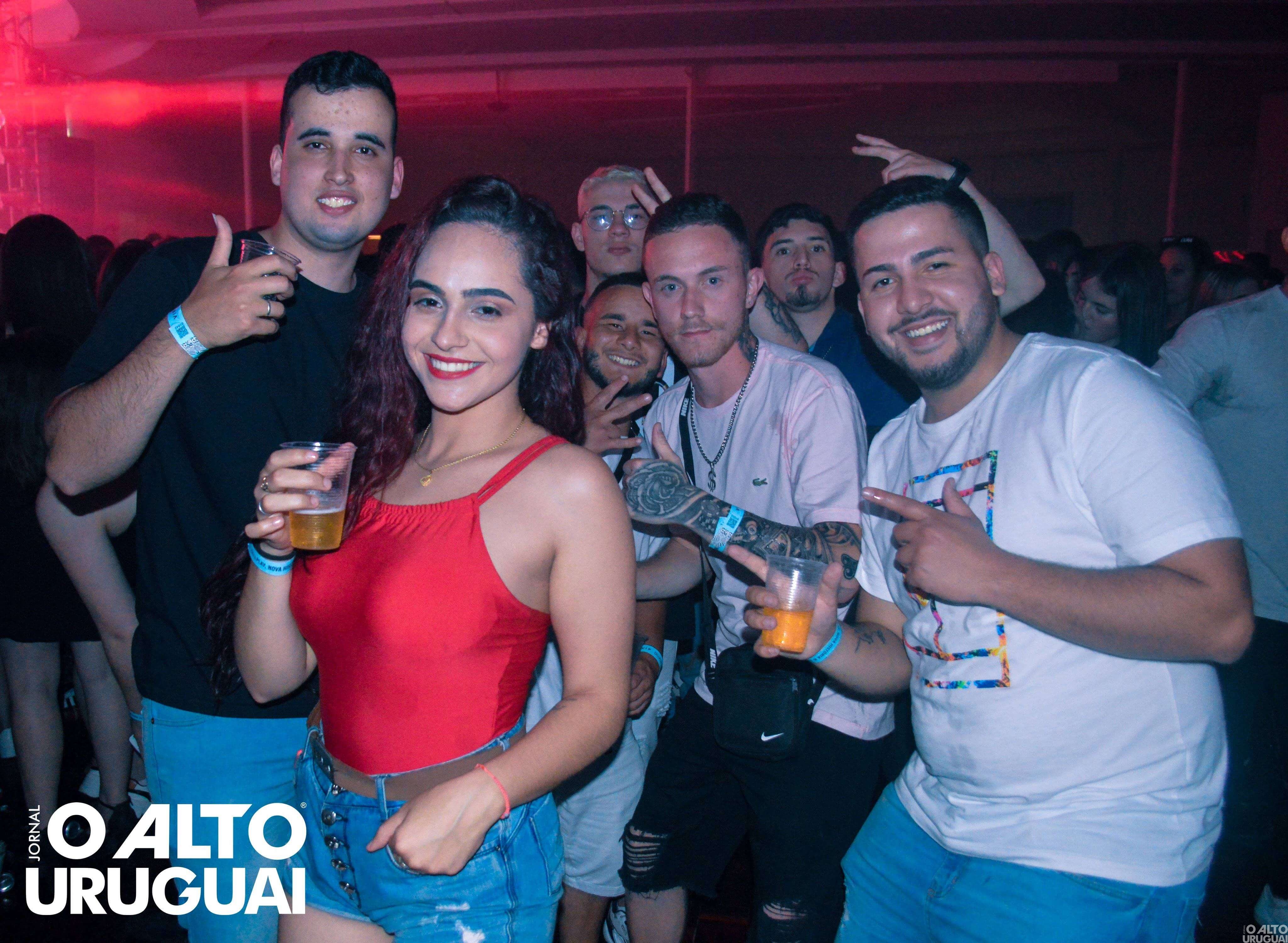 Show com Livinho reúne grande público em FW