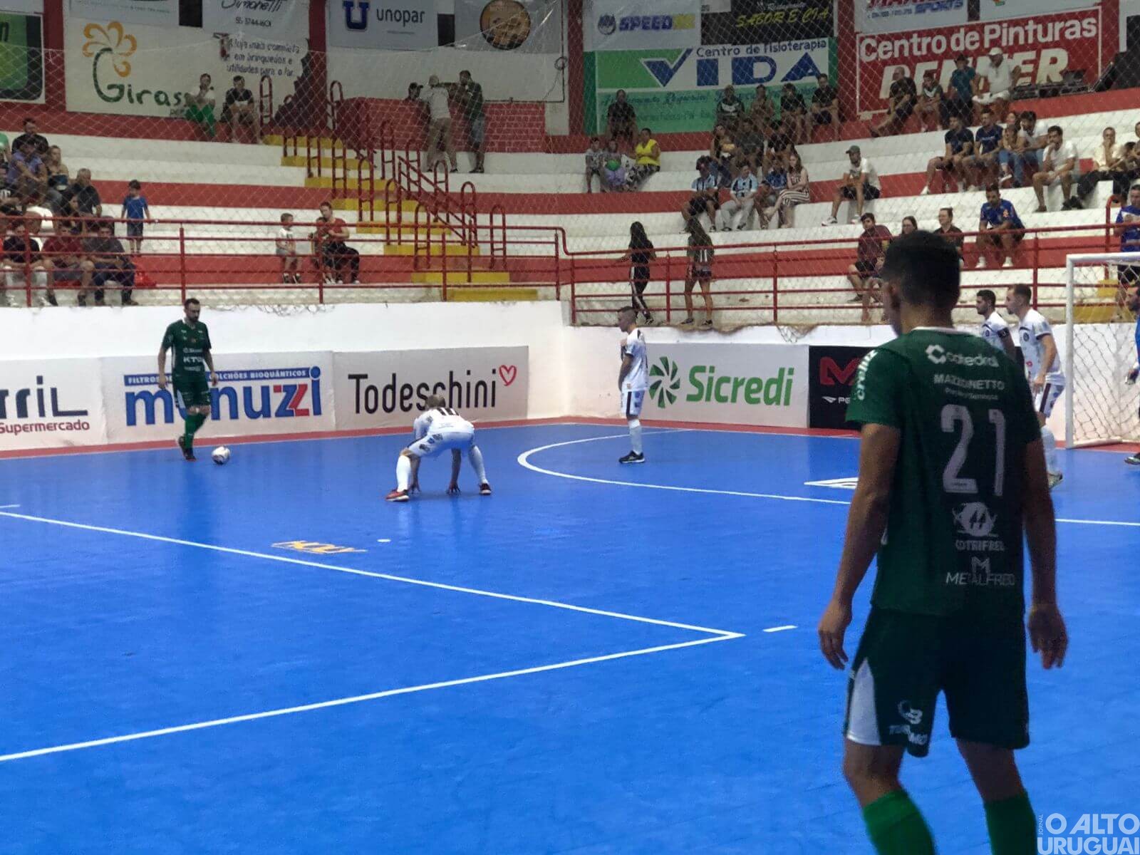 Lokomotiv vence o Guarani em FW