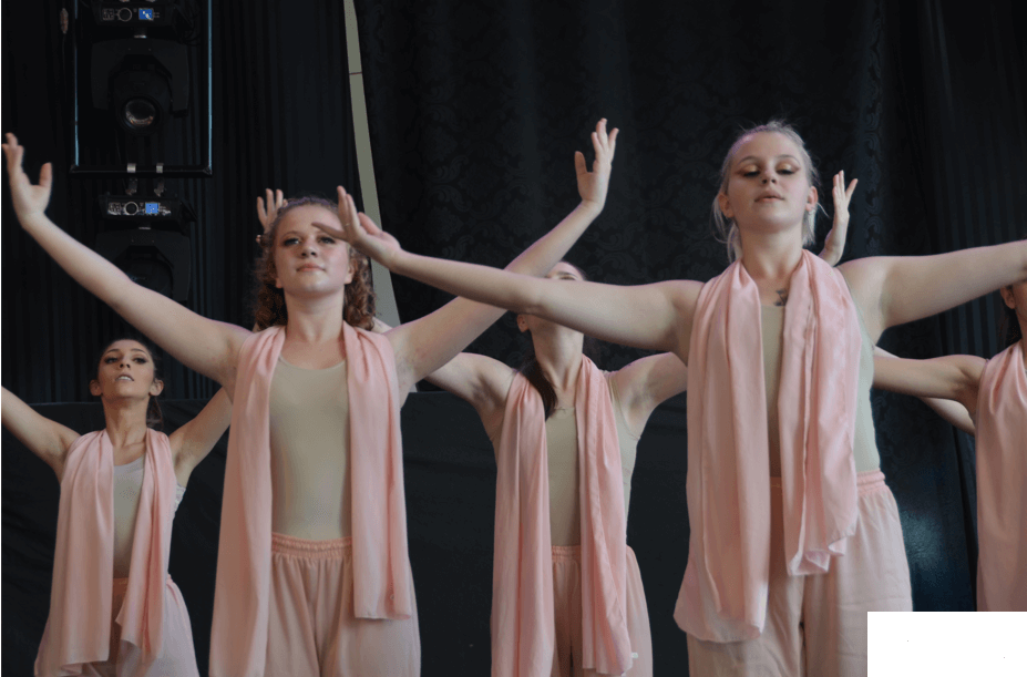 Expofred Cultural recebe Em Cena