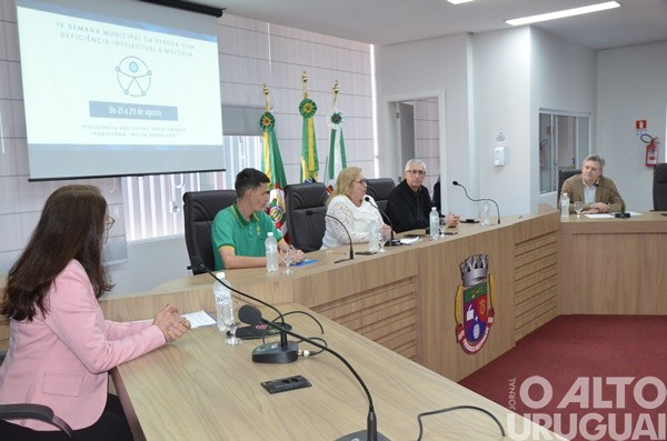 Semana da Pessoa com Deficiência é aberta em Frederico Westphalen