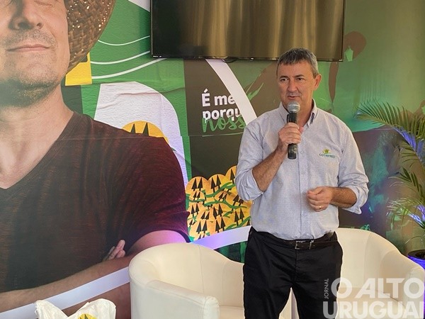 Cotrifred lança nova ração para novilhas