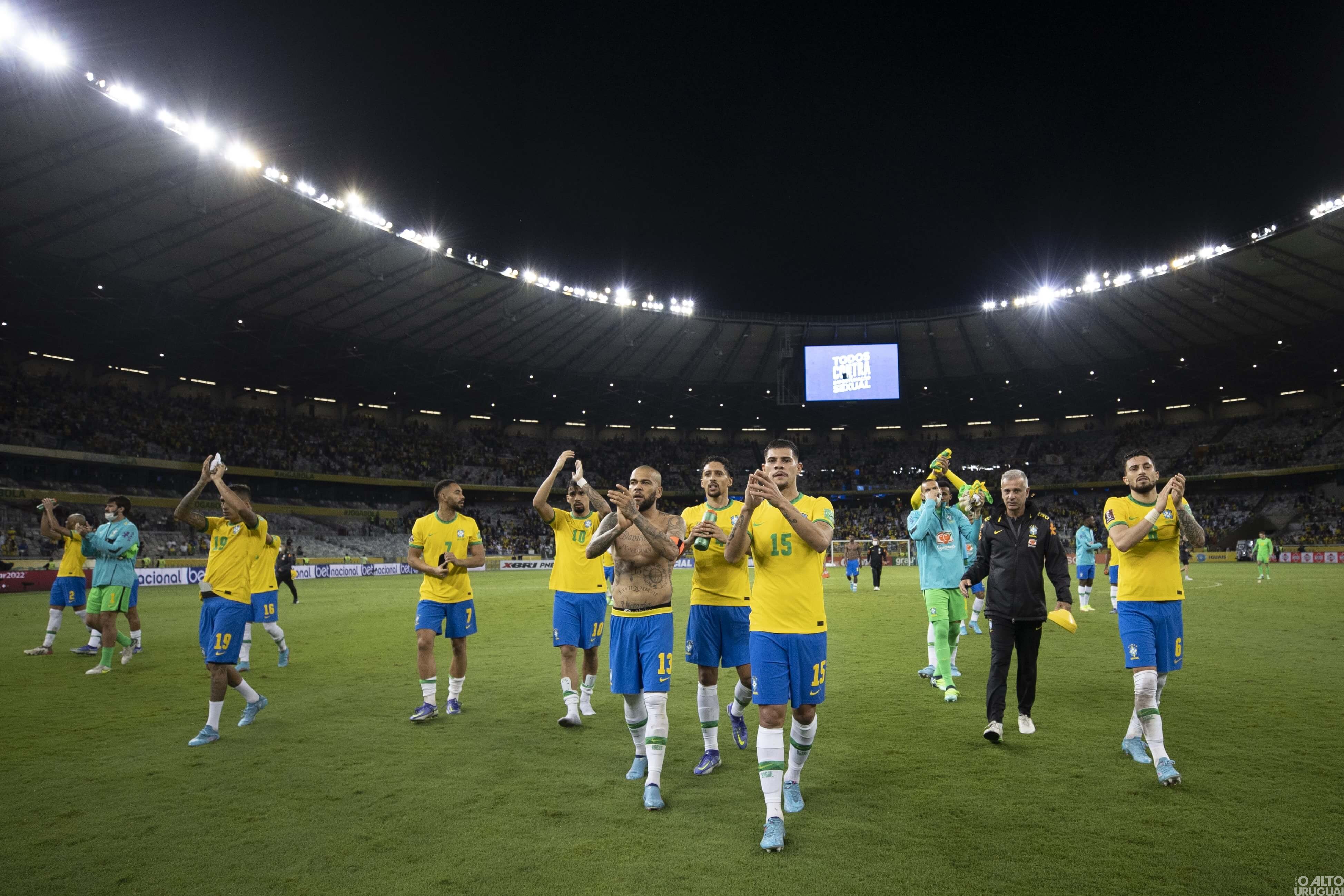 Brasil goleia Paraguai nas Eliminatórias para a Copa