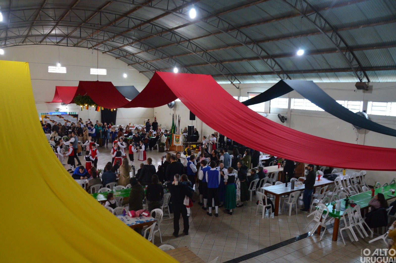 Mais de 500 pessoas participam da 33ª Julifest