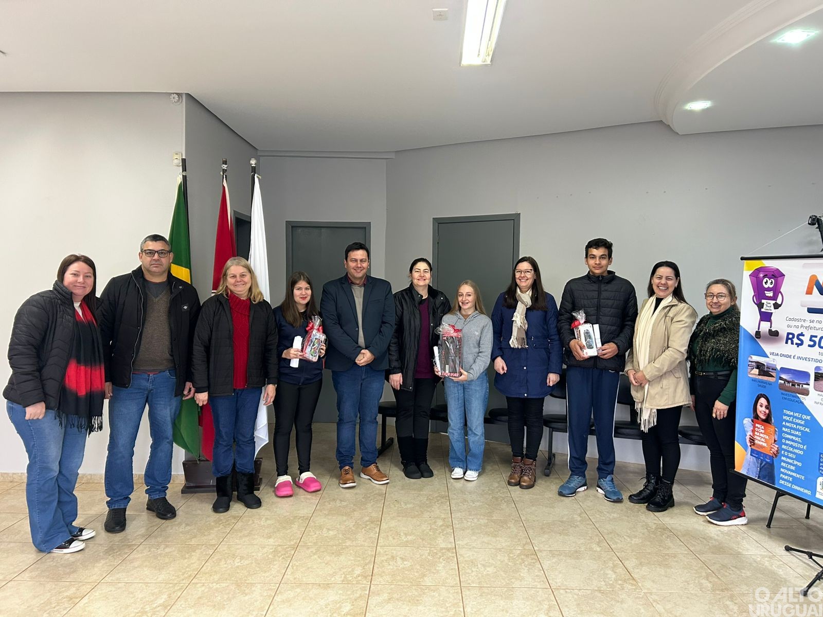 Estudantes de Cristal do Sul recebem premiação do projeto de Educação Fiscal