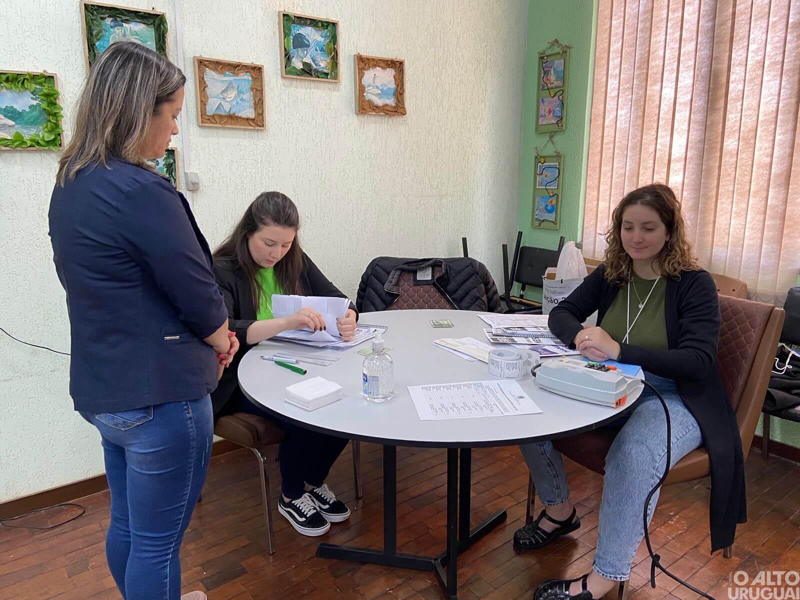 Votações seguem tranquilas na tarde deste domingo em FW