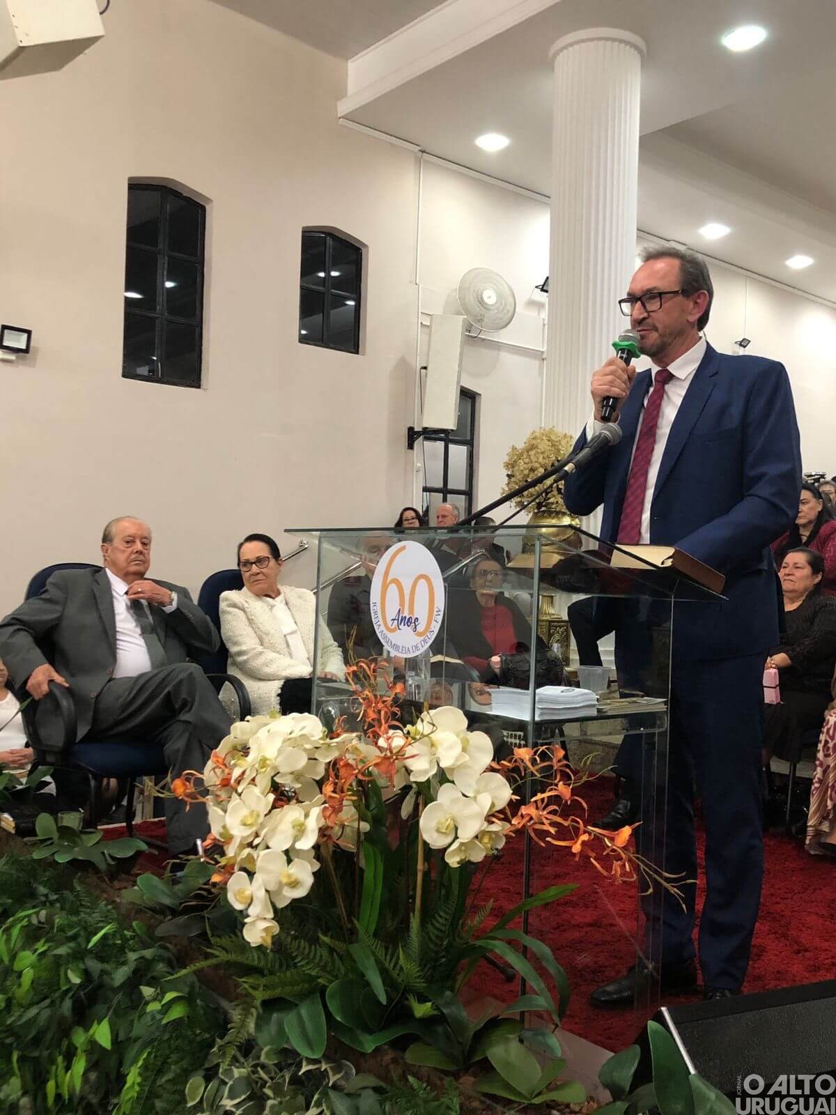 Pastor Pery Brizolla é homenageado em culto