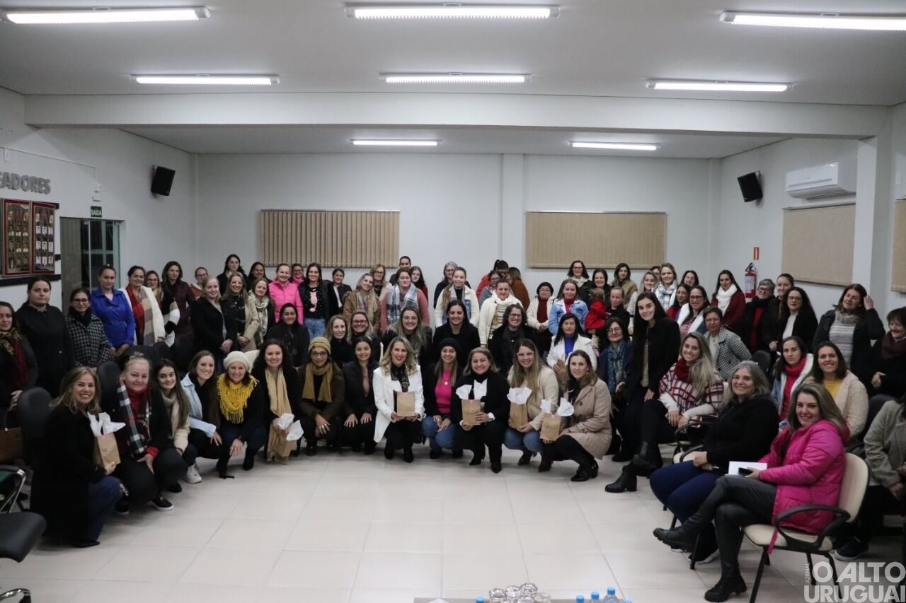 Poder Legislativo de Pinhal sedia workshop sobre empreendedorismo feminino