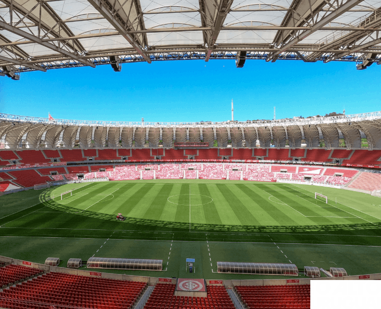 Governo do RS aumenta para 50% capacidade de público nos estádios