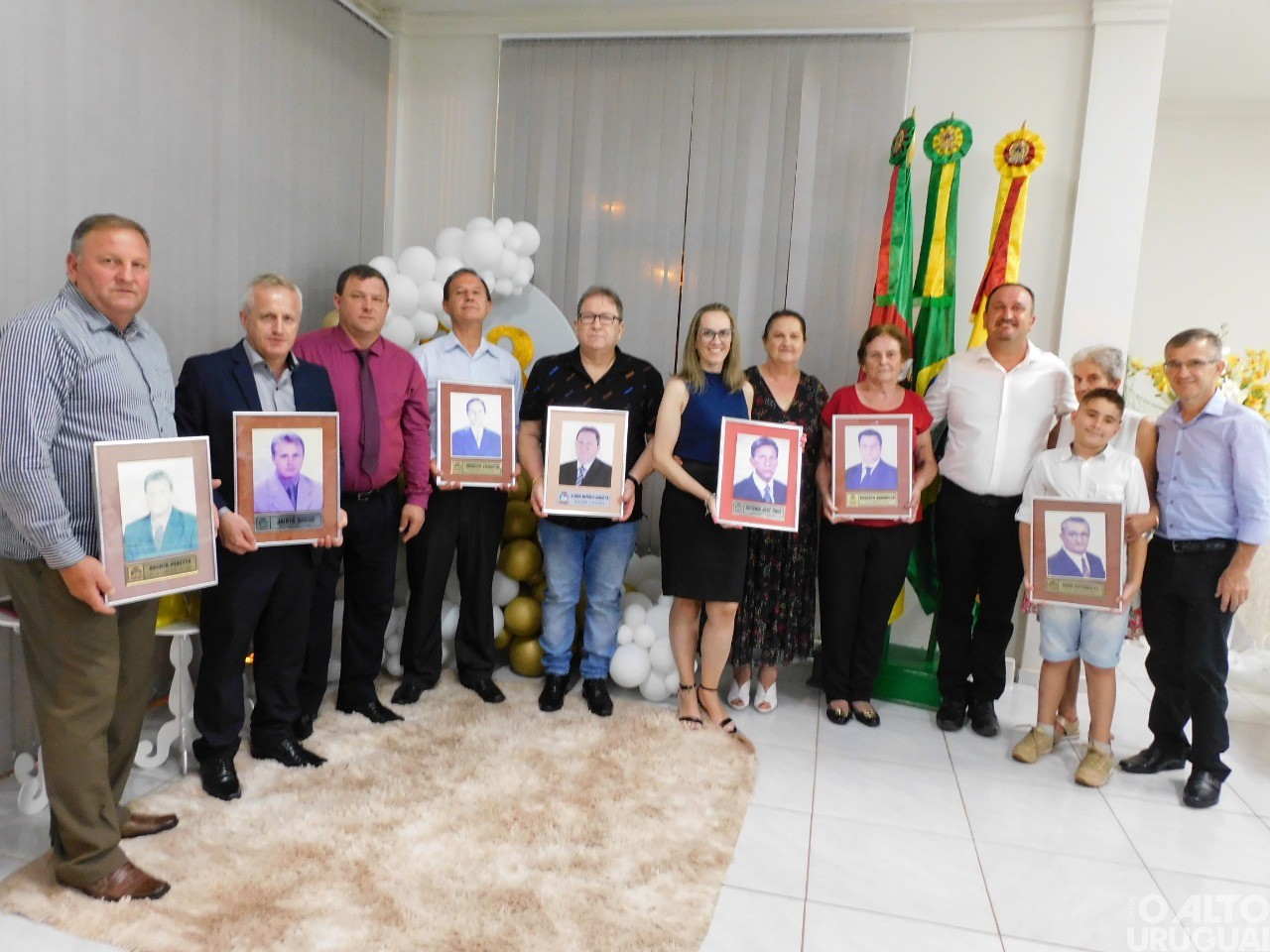 Vista Alegre: homenagem aos ex-prefeitos é realizada na Semana do Município