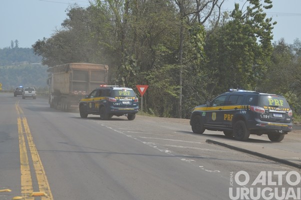 PRF apreende quase cinco toneladas de maconha em Iraí