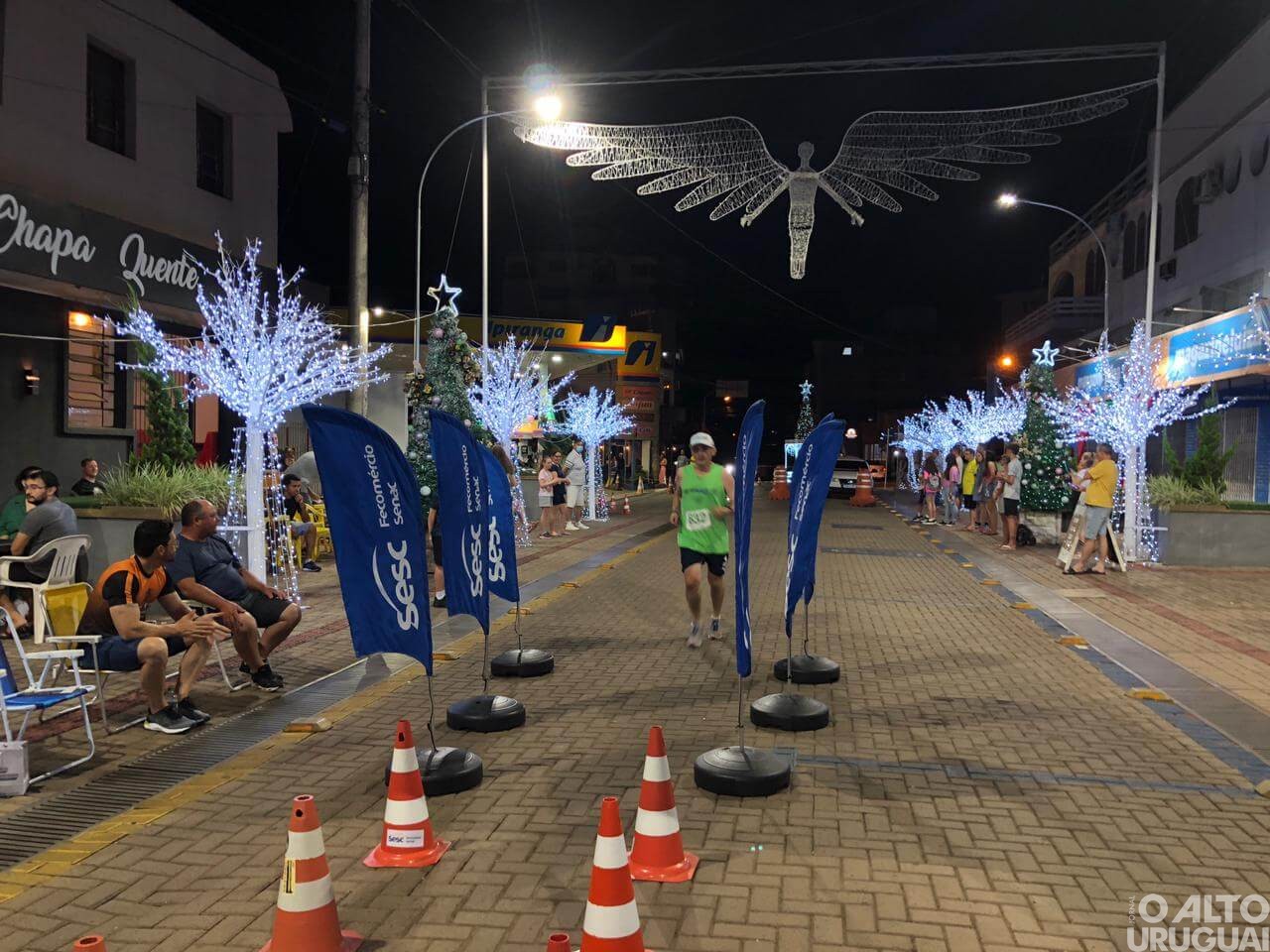 Rústica Natalina reúne centenas de participantes em FW