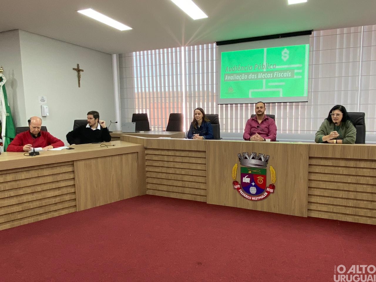 Audiência pública para prestação de contas da Administração de FW é realizada