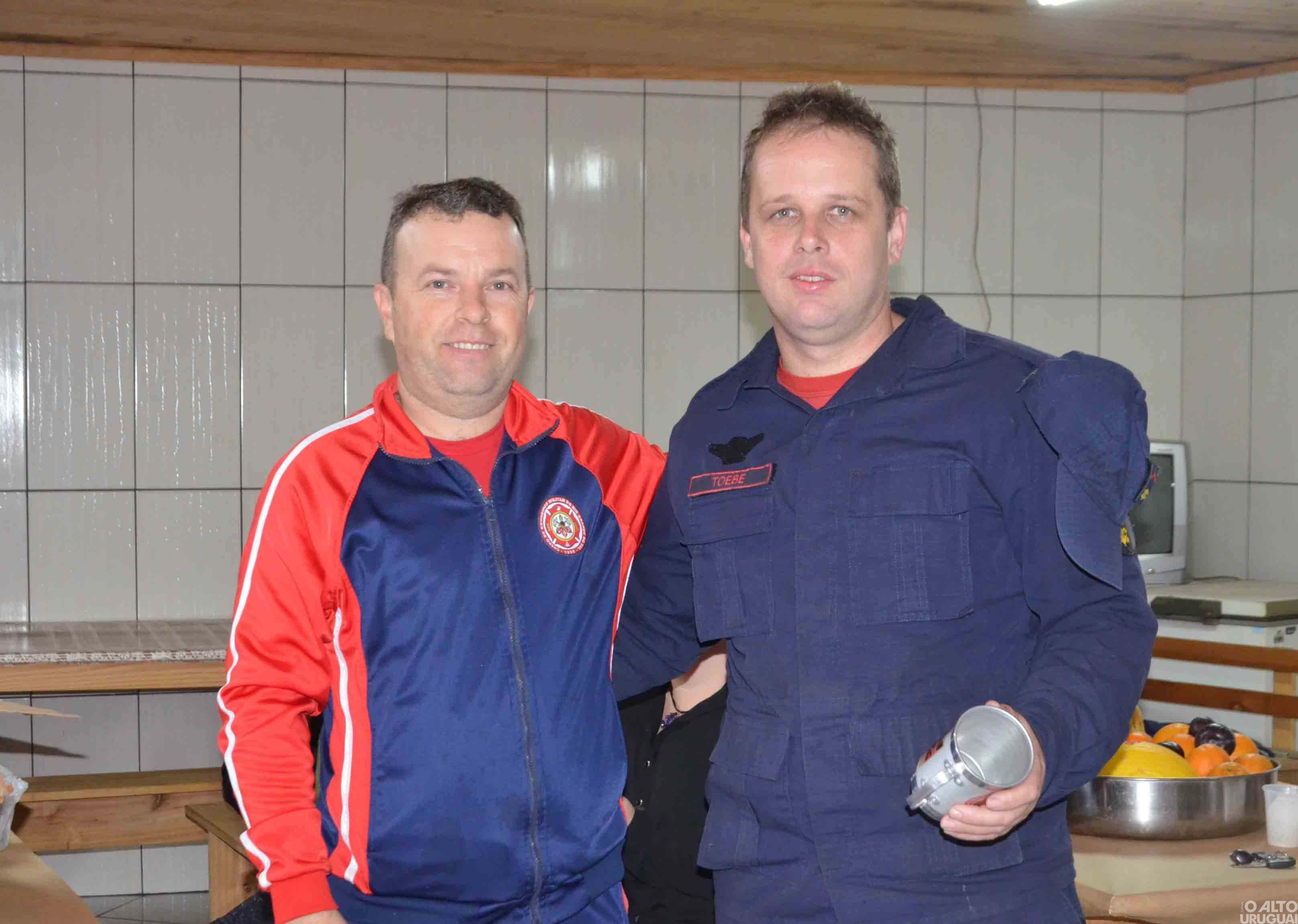 Dia do Bombeiro é comemorado em FW pela corporação