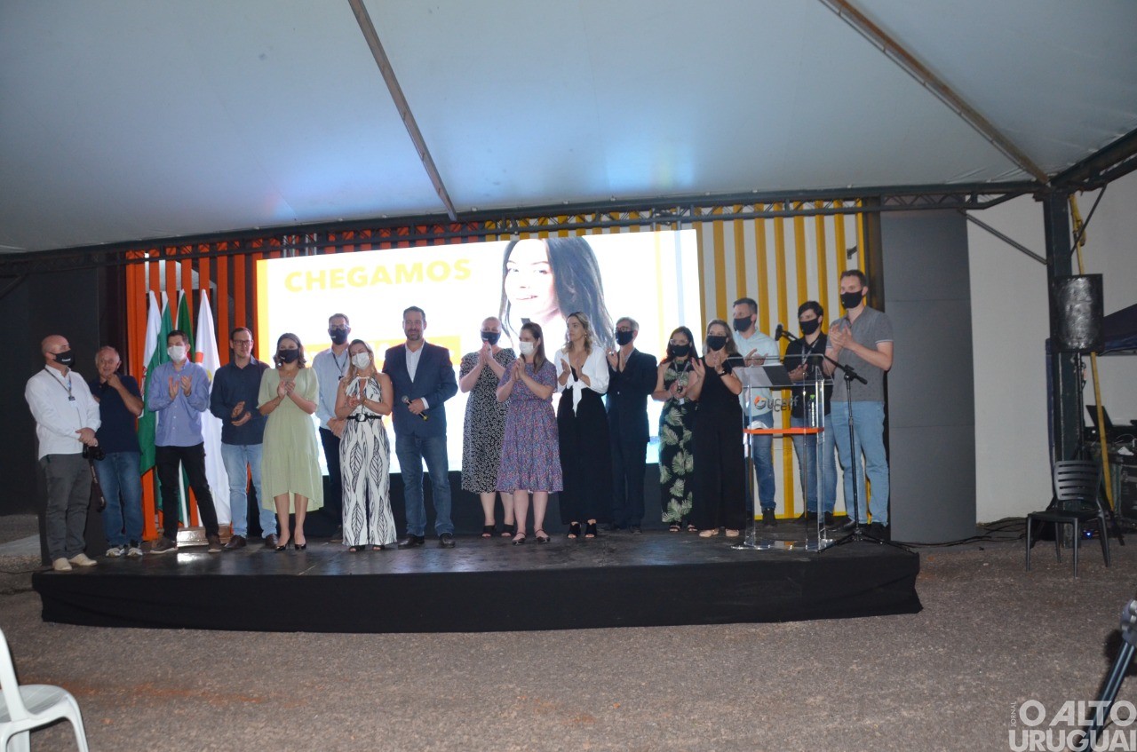 UCEFF inaugura unidade em FW